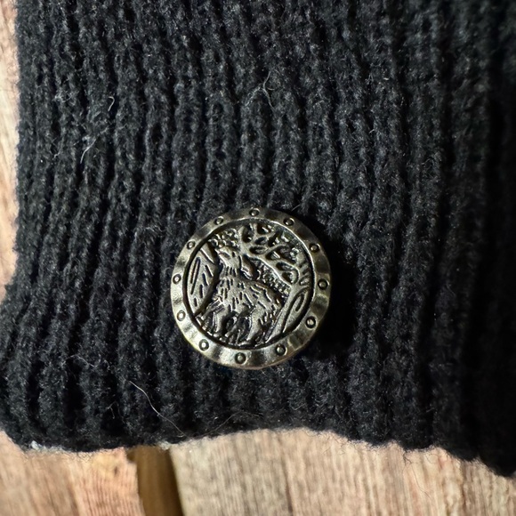 Mackinac Mittens Knit with Deer Pattern Back and White - Picture 4 of 6